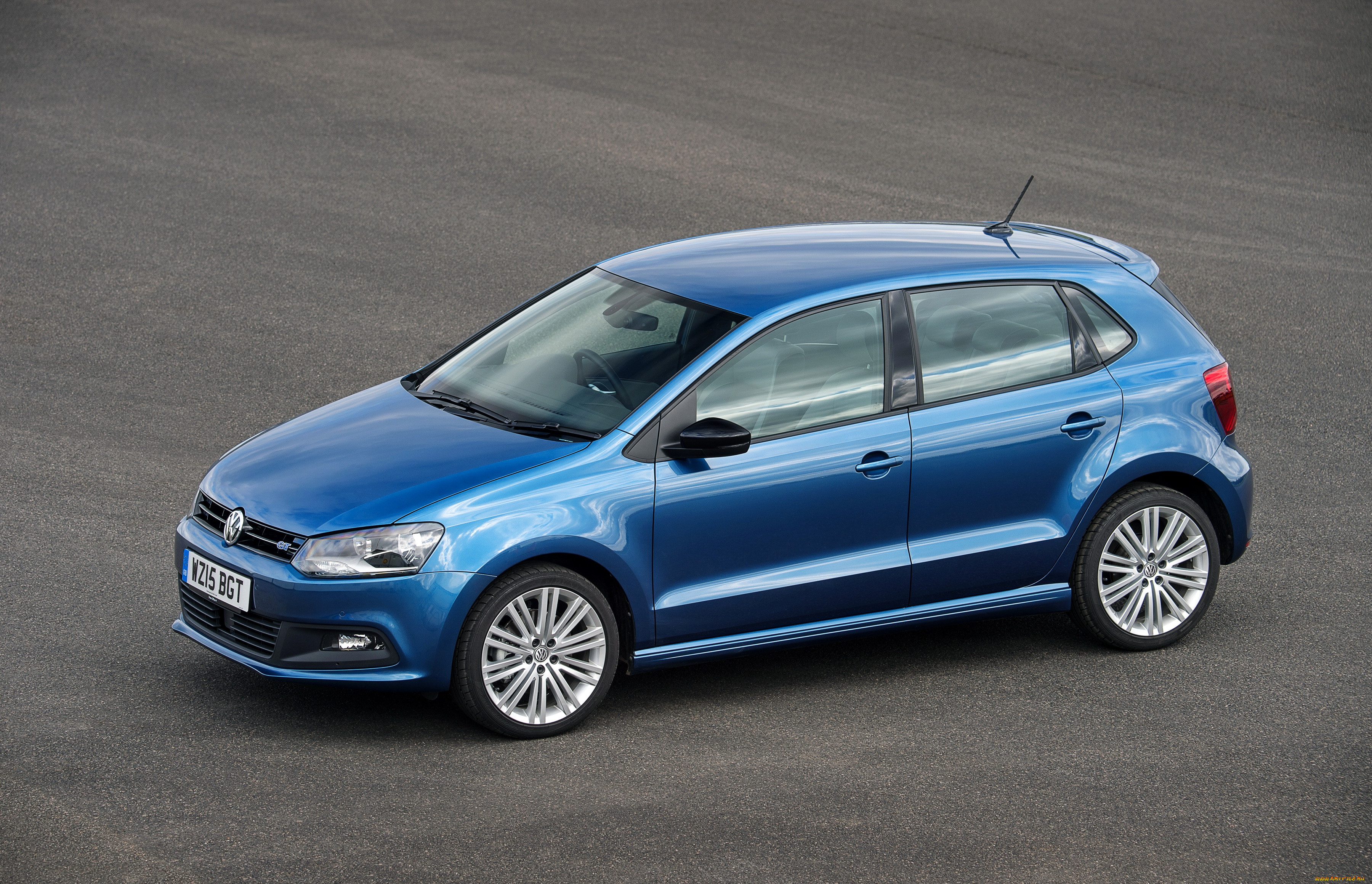 Обои 2015 Volkswagen Polo BlueGT Автомобили VolksWagen, обои для рабочего  стола, фотографии 2015 volkswagen polo bluegt, автомобили, volkswagen,  polo, голубой, металлик Обои для рабочего стола, скачать обои картинки  заставки на рабочий стол.